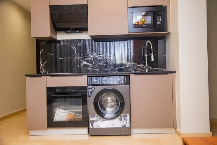 Executive Crest Apartment In Osu