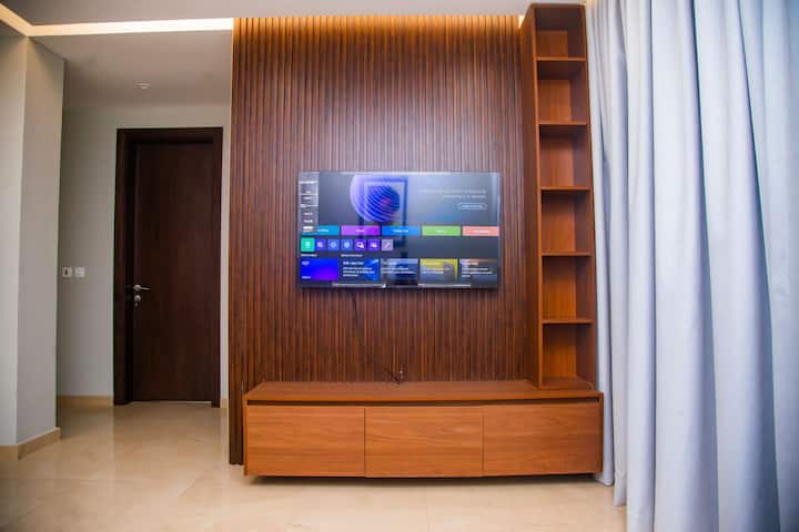 Executive Crest Apartment In Osu