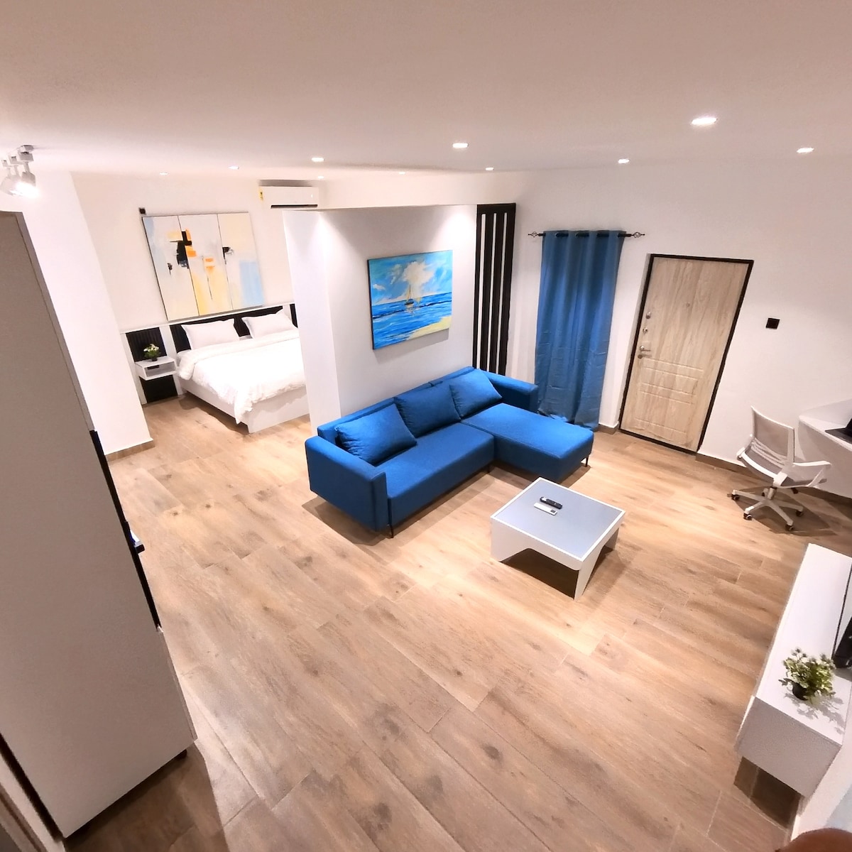 Executive Modern Studio @Osu +Free Airport Pickup