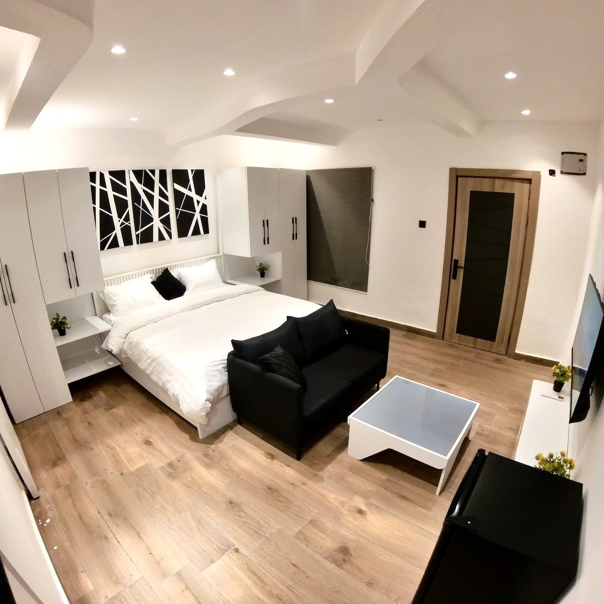 Ocean View Studio Apt @Osu +Free Airport Pickup